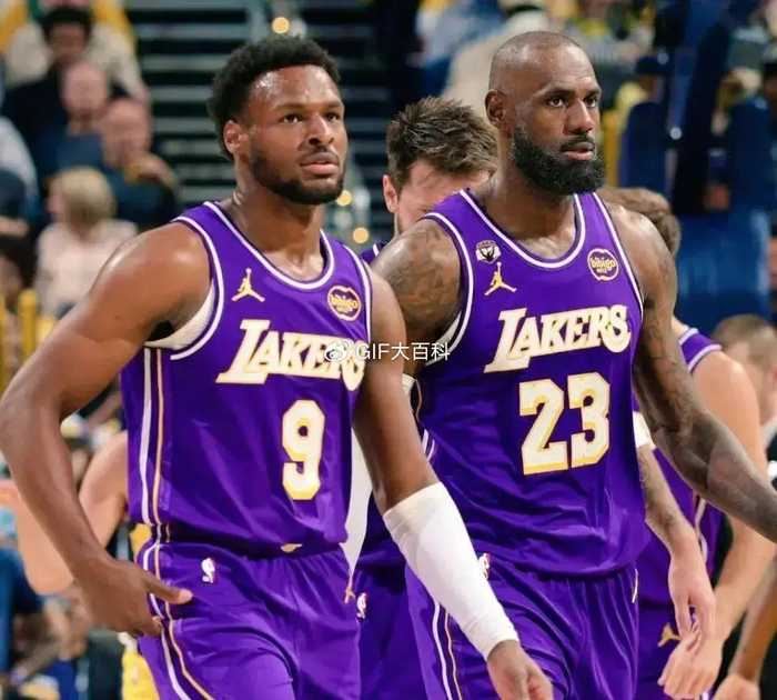 詹姆斯父子连线创历史 湖人终结三连败掀父子篮