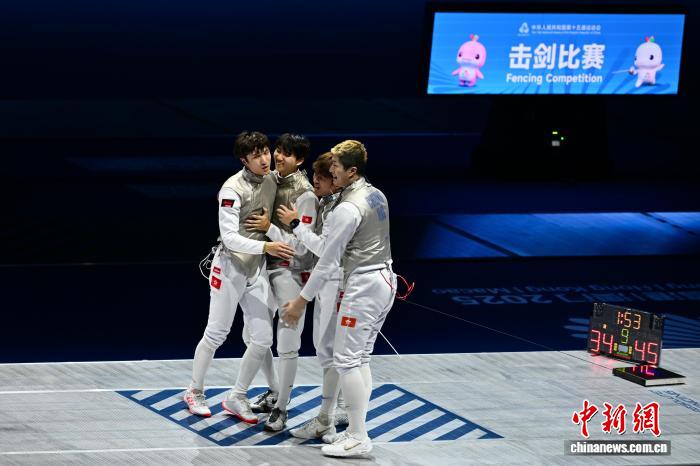 香港击剑队首夺全国运动会团体赛金牌